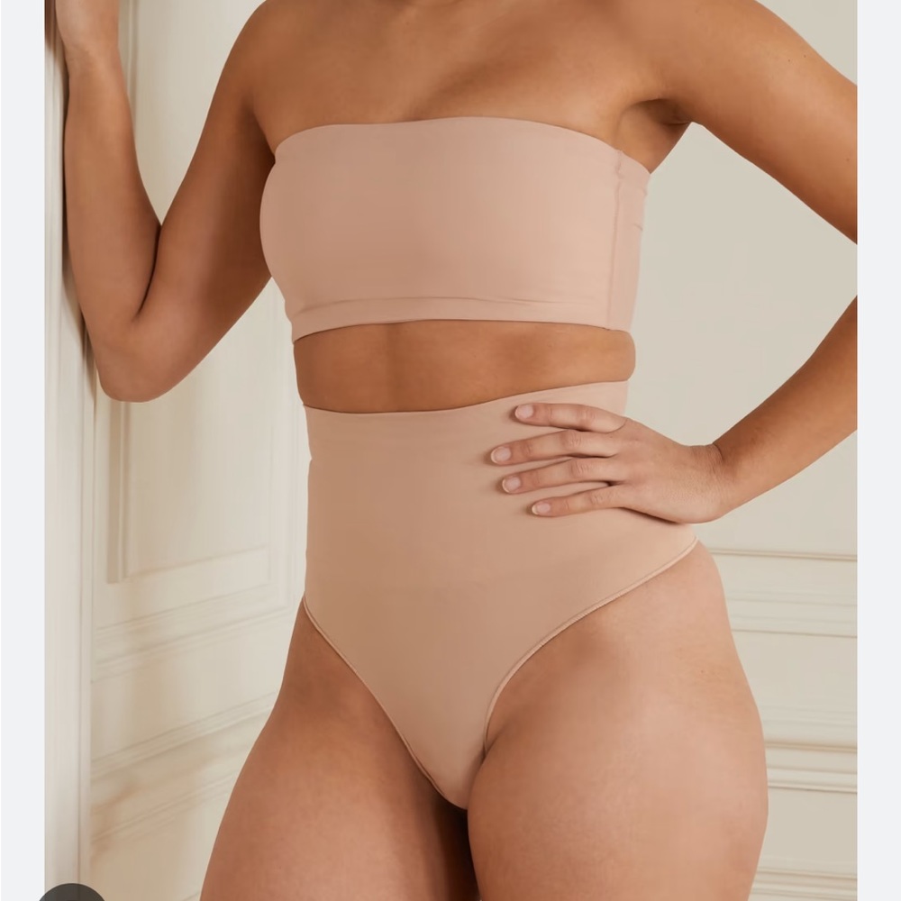 Skims M Bandeau Nude Brand New W/Tag